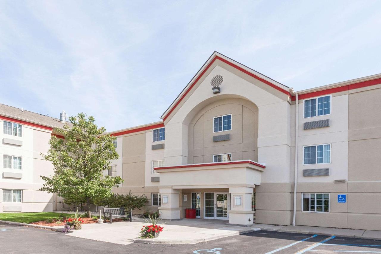 Mainstay Suites Detroit Auburn Hills Exteriör bild
