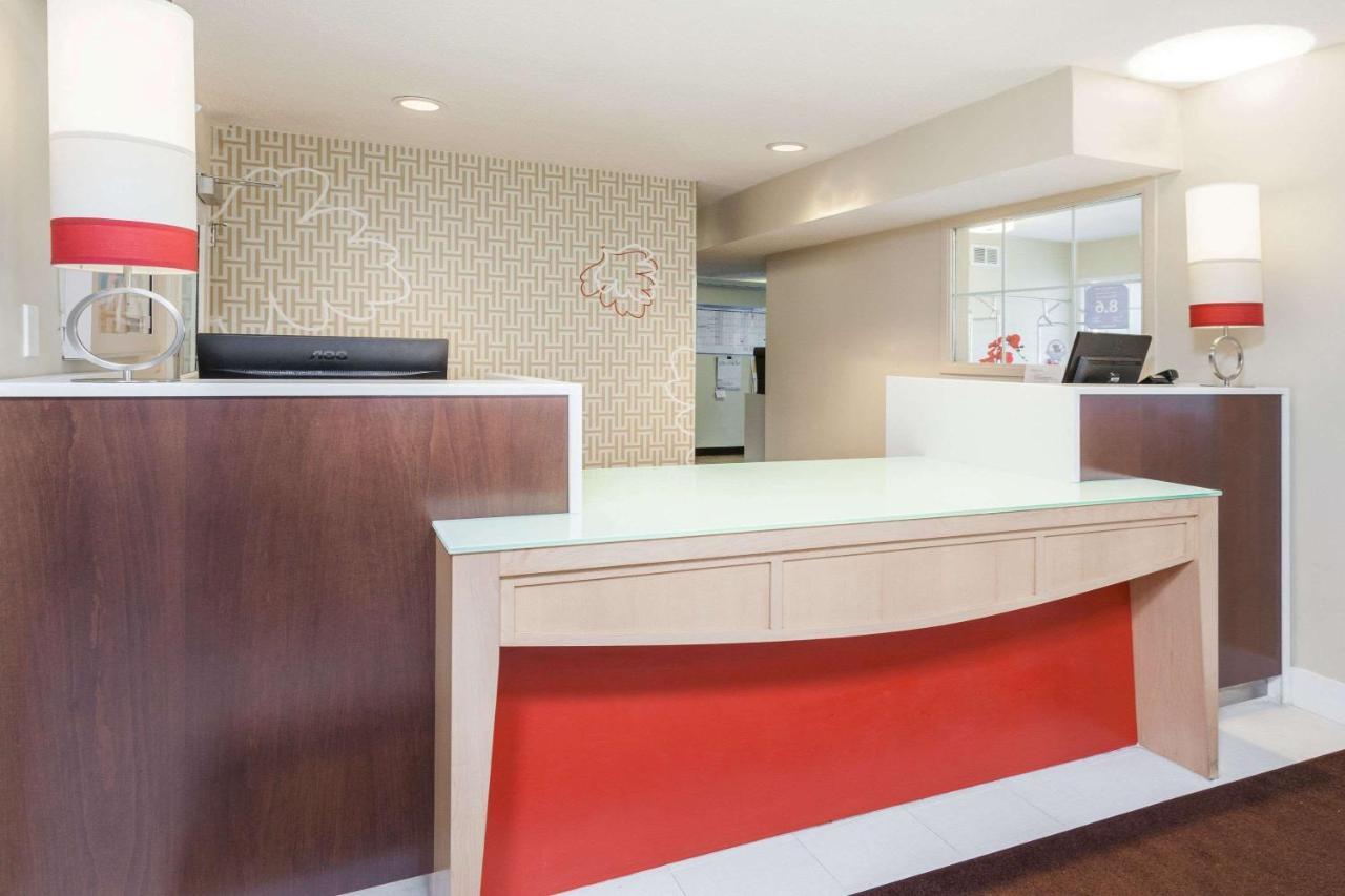 Mainstay Suites Detroit Auburn Hills Exteriör bild